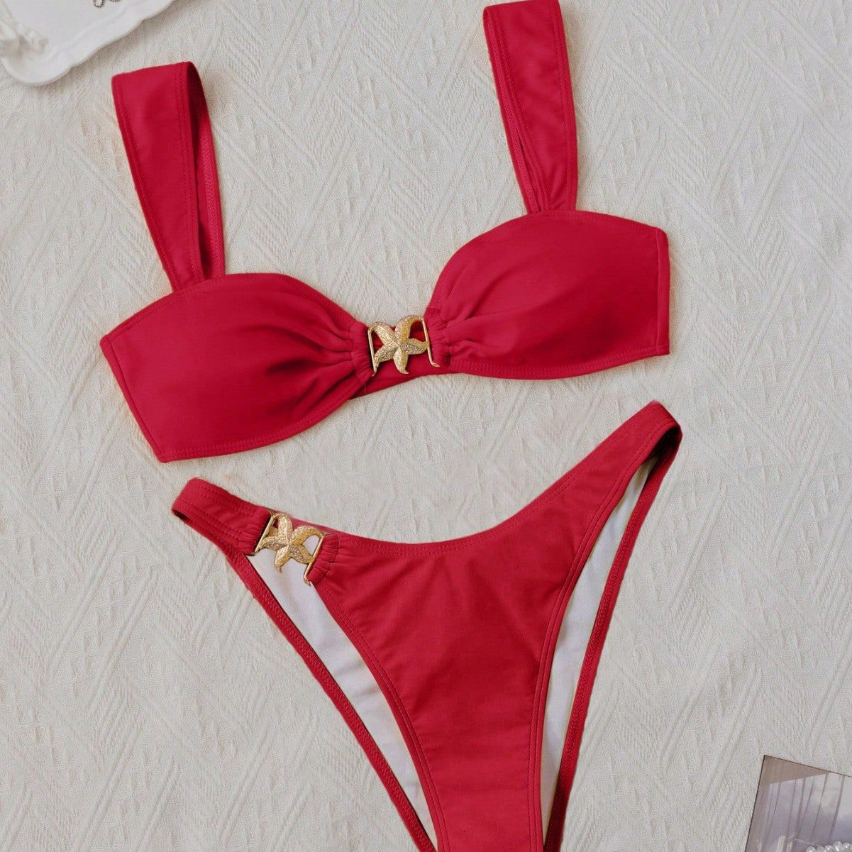 ROVIKNA 2025 new swimsuit women's metal decorative bikini swimsuit solid color wide shoulder strap sexy split swimsuit