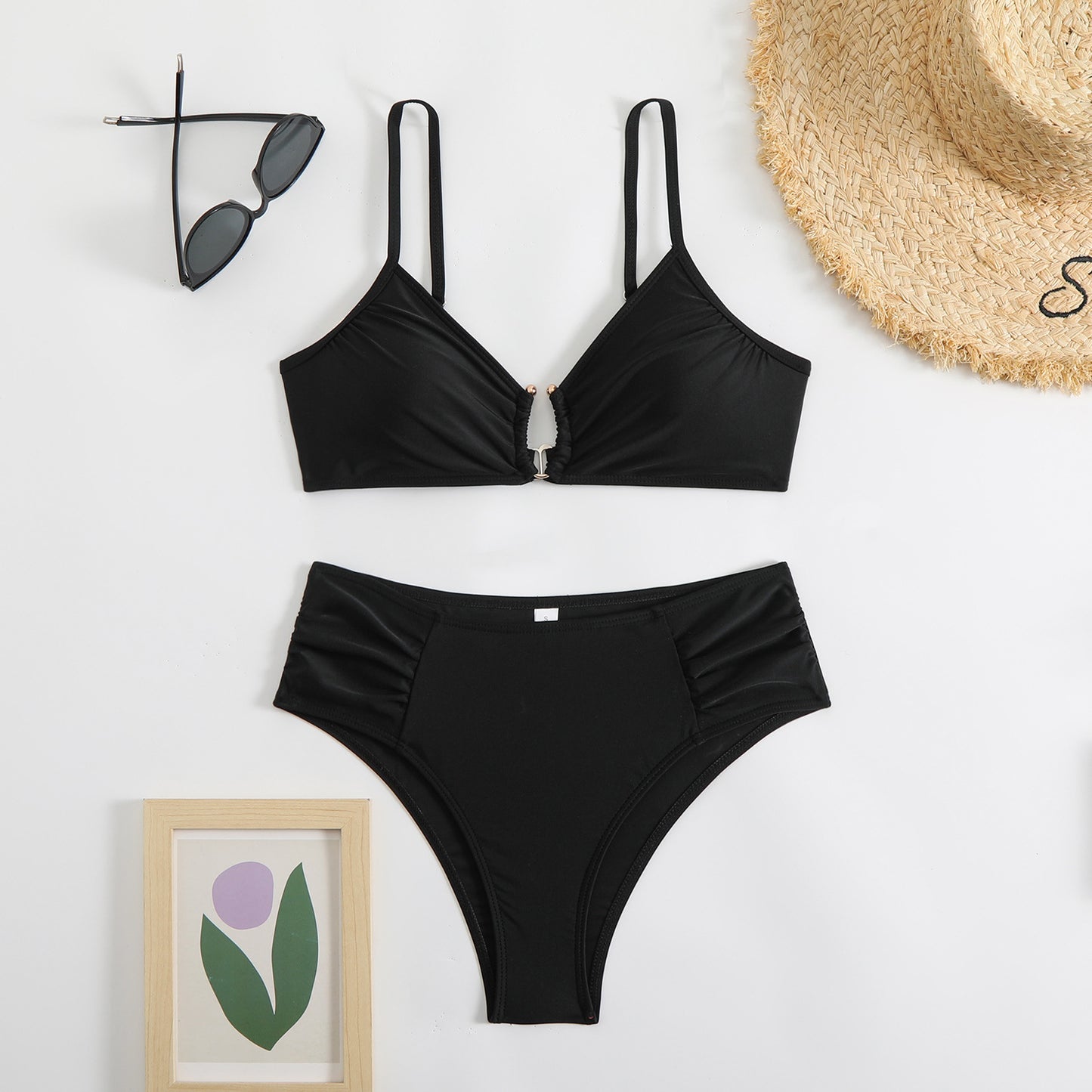 Solid color bikini