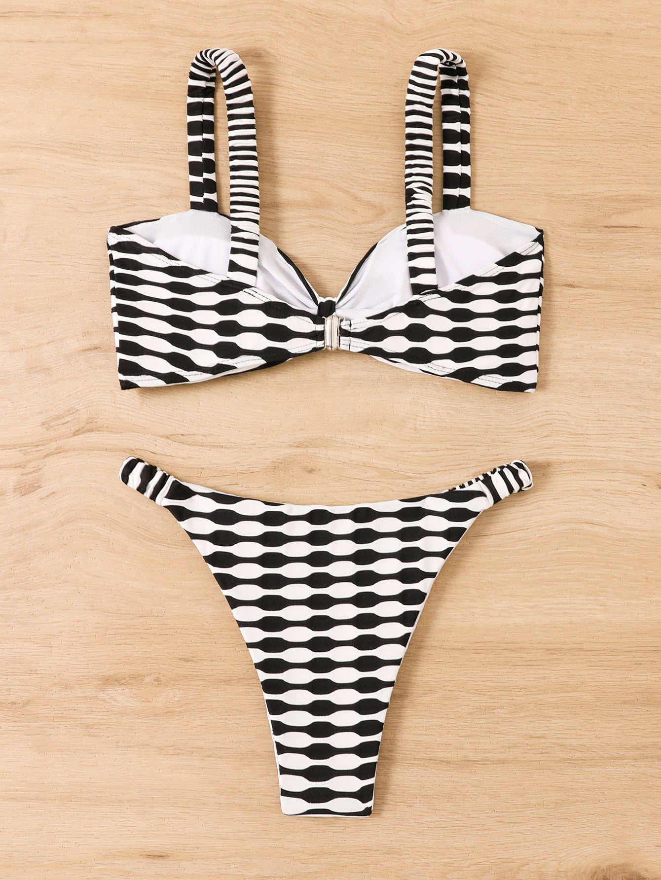 ROVIKNA 2025 new triangular bikini steel tray gathering small chest split swimsuit swimsuit big halter print