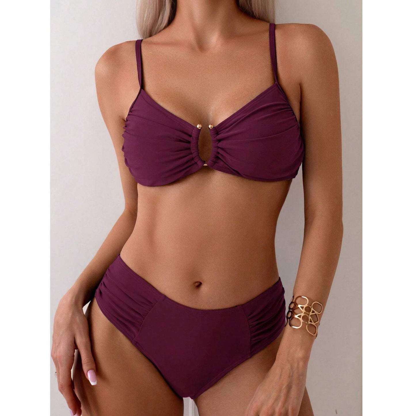 Solid color bikini