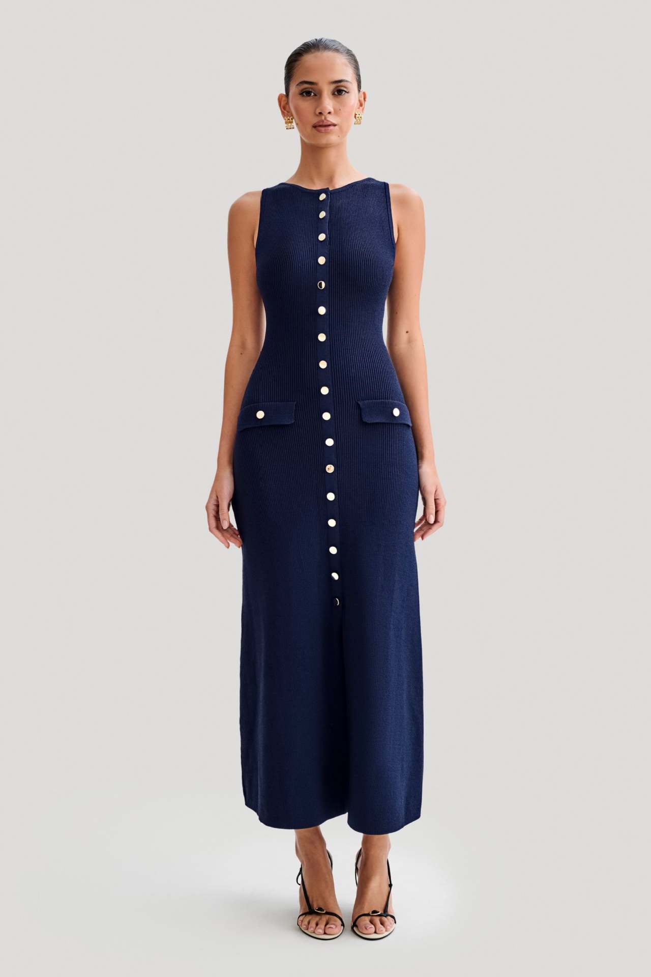 Elegant Sleeveless Button-Up Midi Dress – Chic & Timeless Style