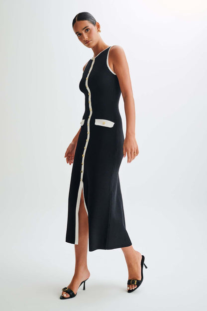 Elegant Sleeveless Button-Up Midi Dress – Chic & Timeless Style