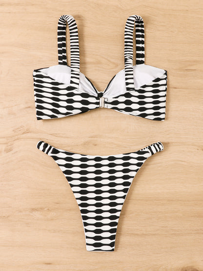ROVIKNA 2025 new triangular bikini steel tray gathering small chest split swimsuit swimsuit big halter print